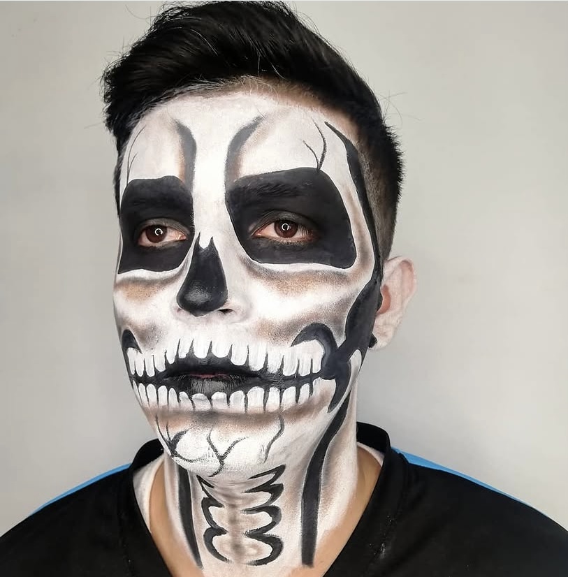 MAQUILLAJE DE FANTASIA O ARTISTICO